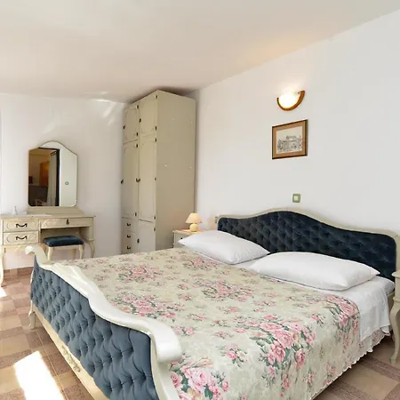 Fuer 4 Personen Ca 56 Qm In Stinjan, Istrien Istrische Riviera Apartment