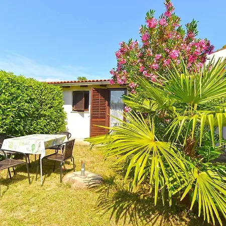 Fuer 4 Personen Ca 56 Qm In Stinjan, Istrien Istrische Riviera Apartmán *